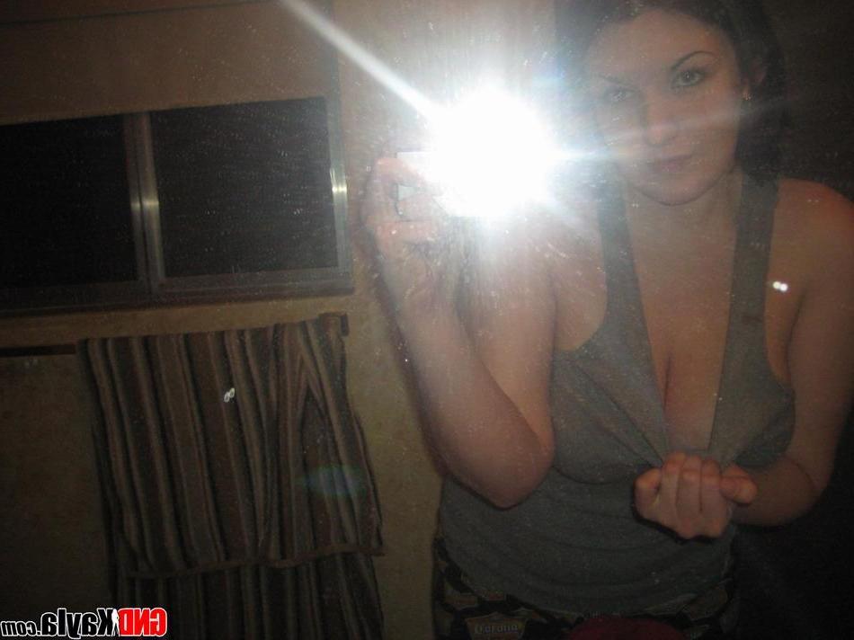 16P Pictures of GND Kayla teasing with her big boobies