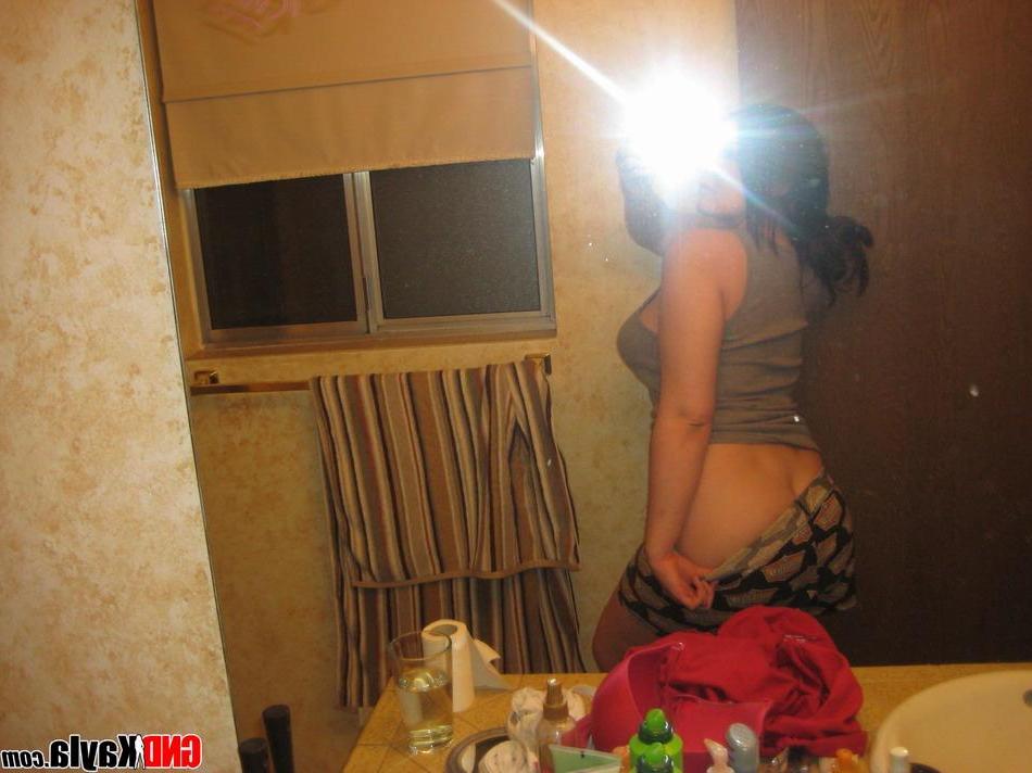 16P Pictures of GND Kayla teasing with her big boobies