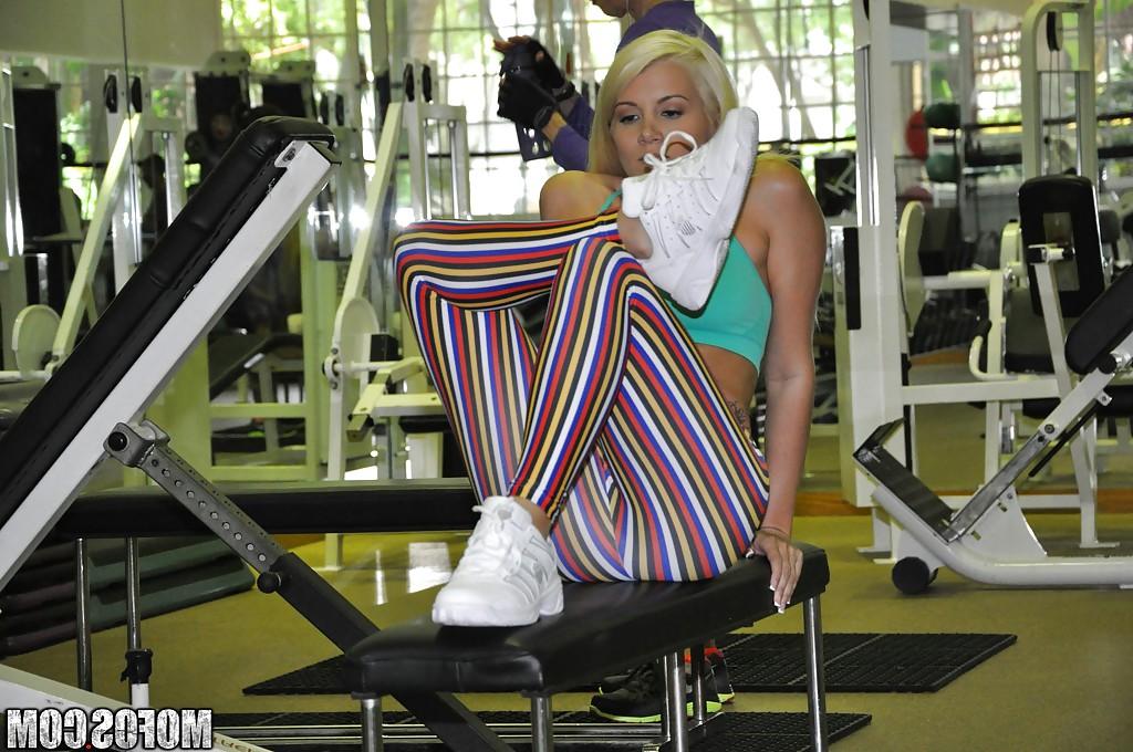 16P Big tits teen babe Layla Price shows off while doing sports in her pants
