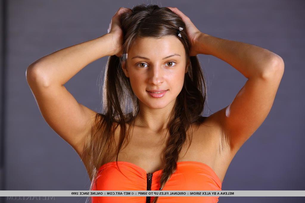 18P Slim Euro stunner Melena strips down and spreads her orgasmic pussy
