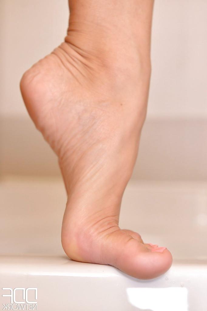 16P Mea Melone licks her feet and strips in her bathroom while showing off