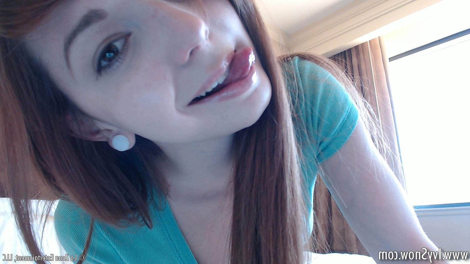15P Ivy Snow has fun with her camera in a hotel room while she takes these hot self shots and gets naked