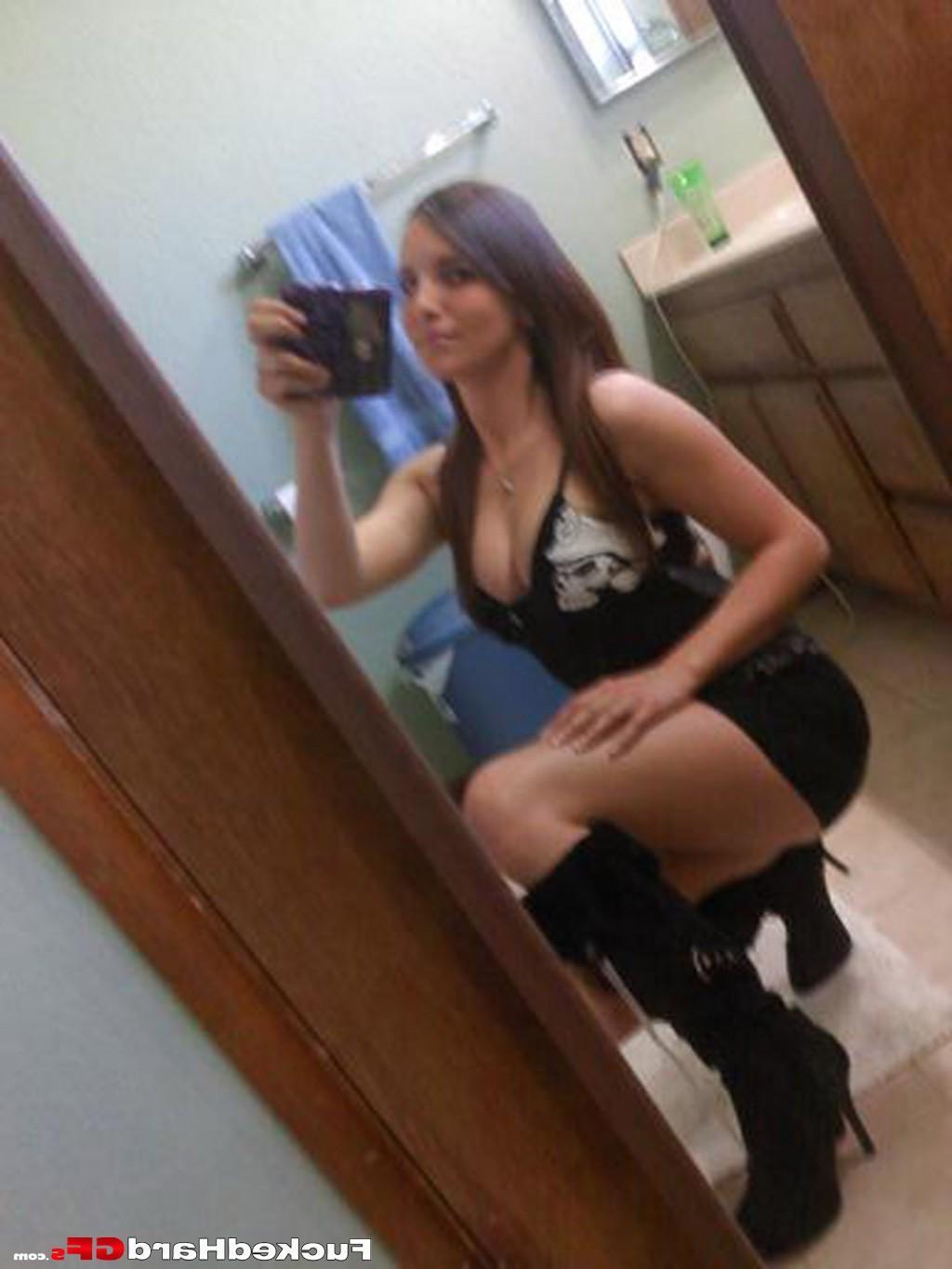 15P Watch this sexy GF get fucked hard on camera