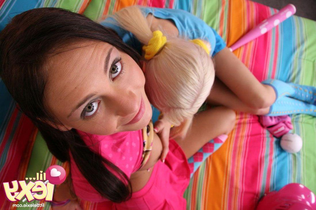 12P Pictures of Little Lexie enjoying her hot girlfriend