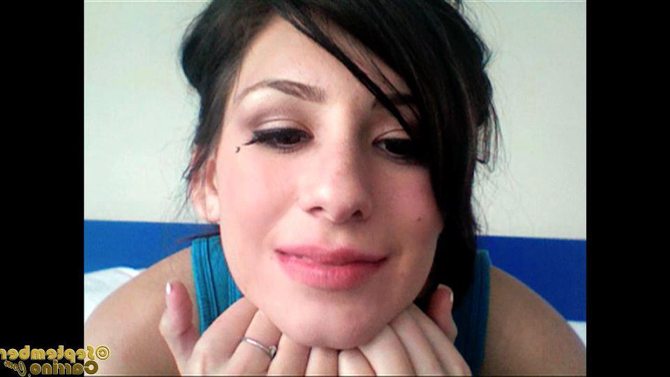 14P Cute babe September Carrino shows her face and big tits on the webcam