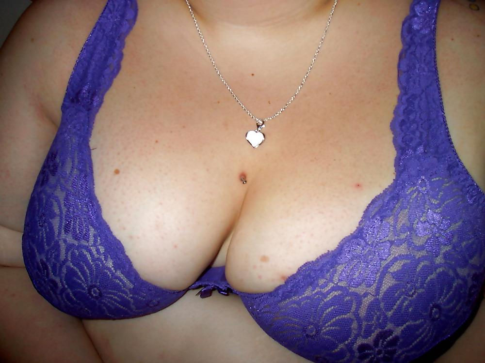 9P My GF Tits in Bra