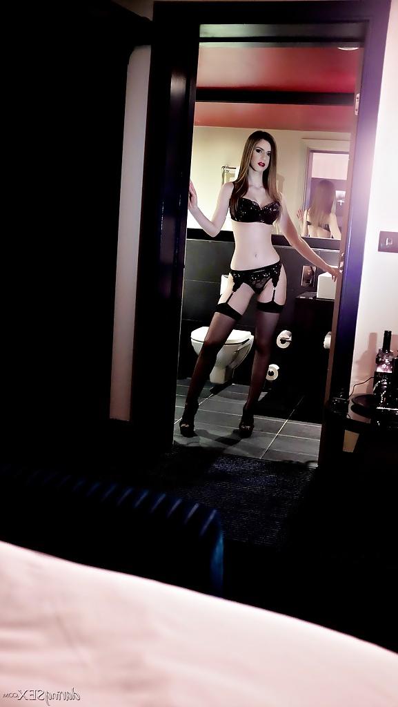 16P Fully natural babe in stockings Stella Cox is posing in the hotel room