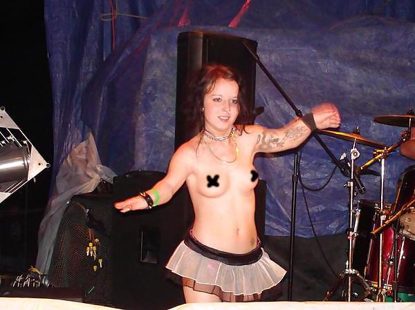 25P Midget Strippers!!