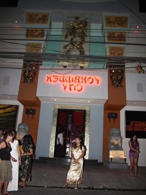 6P Forbidden City Bar Angeles City May 2010