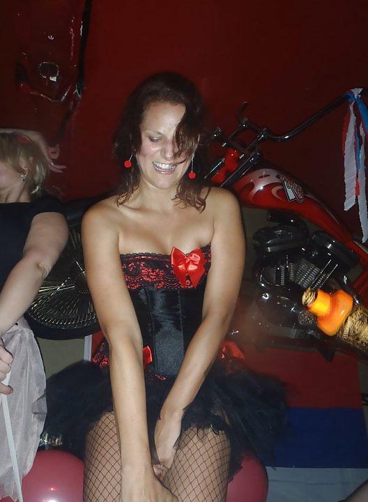 25P Hot:  Girls Get Groped and Exposed In Bar