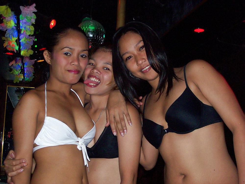9P Angeles City Philippines Bar Girls