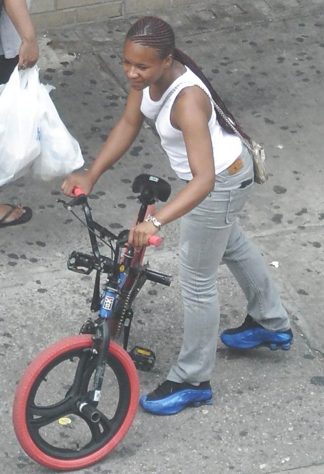 15P Harlem Girls in the Heat 268 New York Biker Nipple