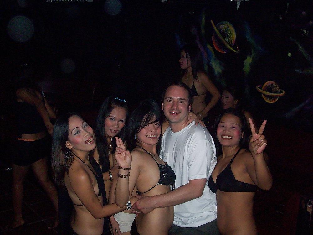 6P Cebu City Philippines Bar Girl Party