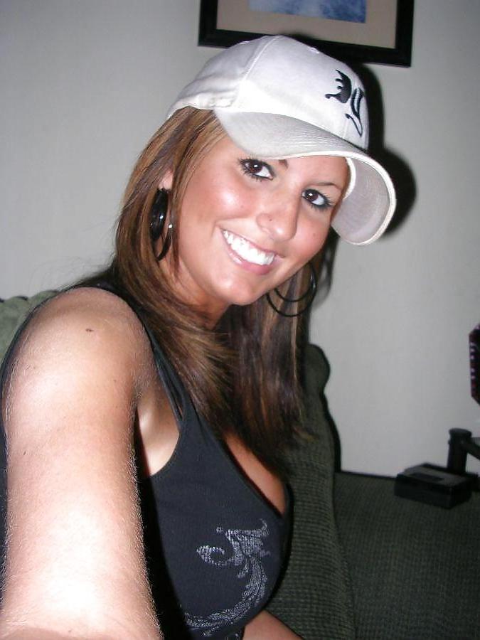 25P Sexy teen slut