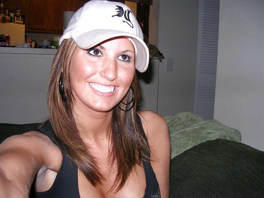 25P Sexy teen slut