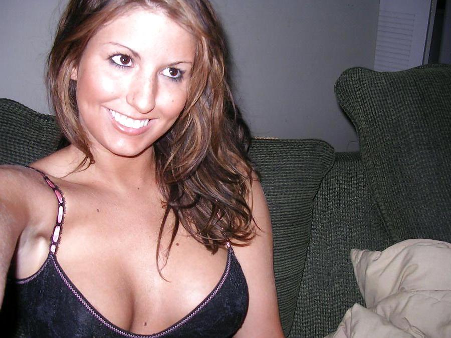 25P Sexy teen slut