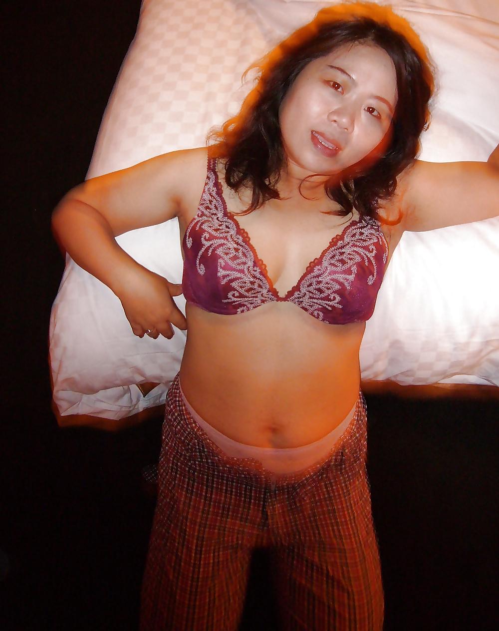 25P Taiwan Teacher Milf Teresa
