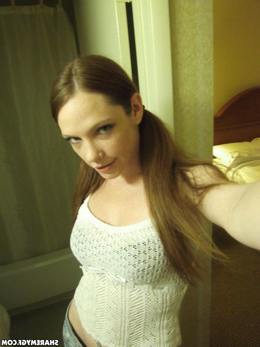 12P Perky girlfriend shows off her perfect tits as she takes selfshot pictures