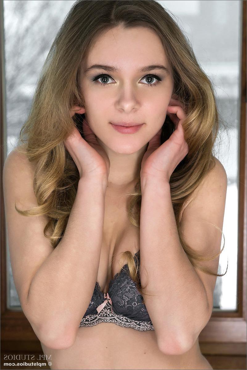 12P MPL Studios Presents Karissa in "Room With A View"