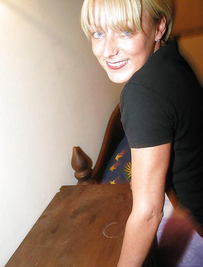 25P HORNY GANGBANG SLUT - BLOWING