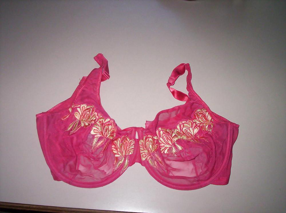6P Wifes panties, bra and ass