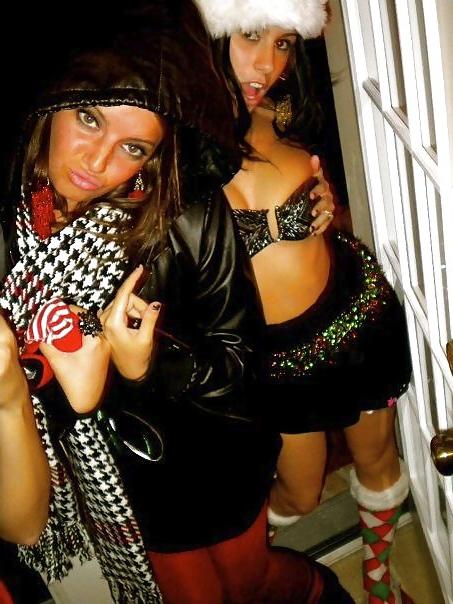 6P FB SLUT CUM ON PICS
