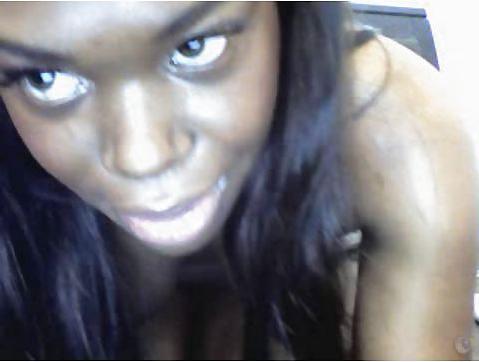 25P Ebony pregnant squirter