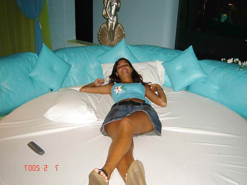 21P Sexy mexican sucking
