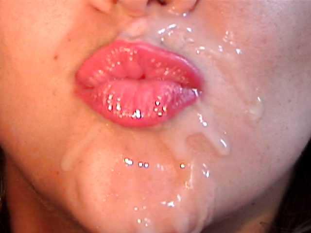 24P A Very Early Oral Amber Set