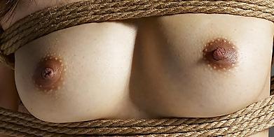 12P Sweet japanese nipples bond
