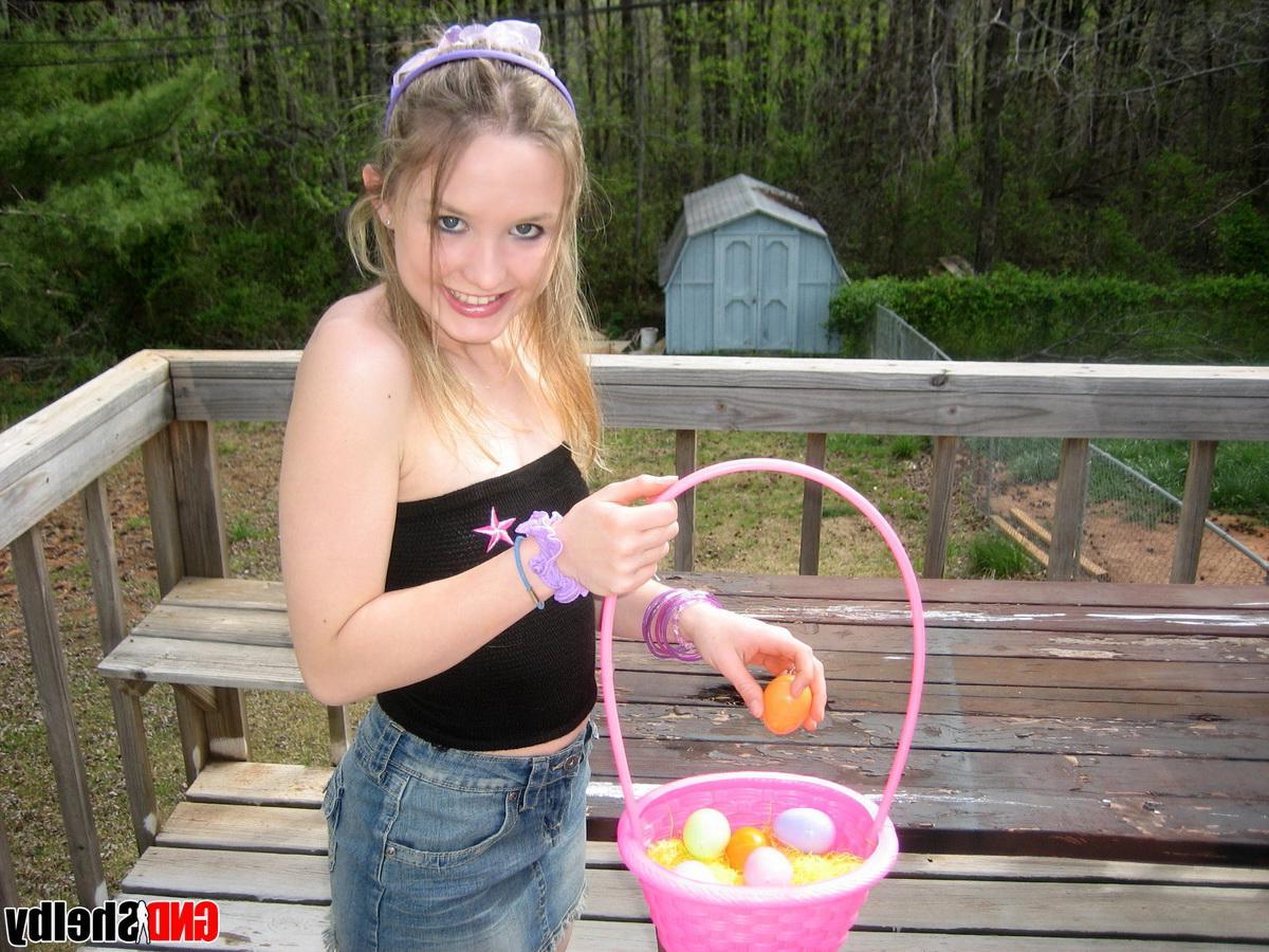 12P Girl next door Shelby flashes her perky boobs while hunting for easter eggs