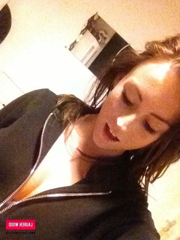 12P Lauren pulls off her black top and bra just for you