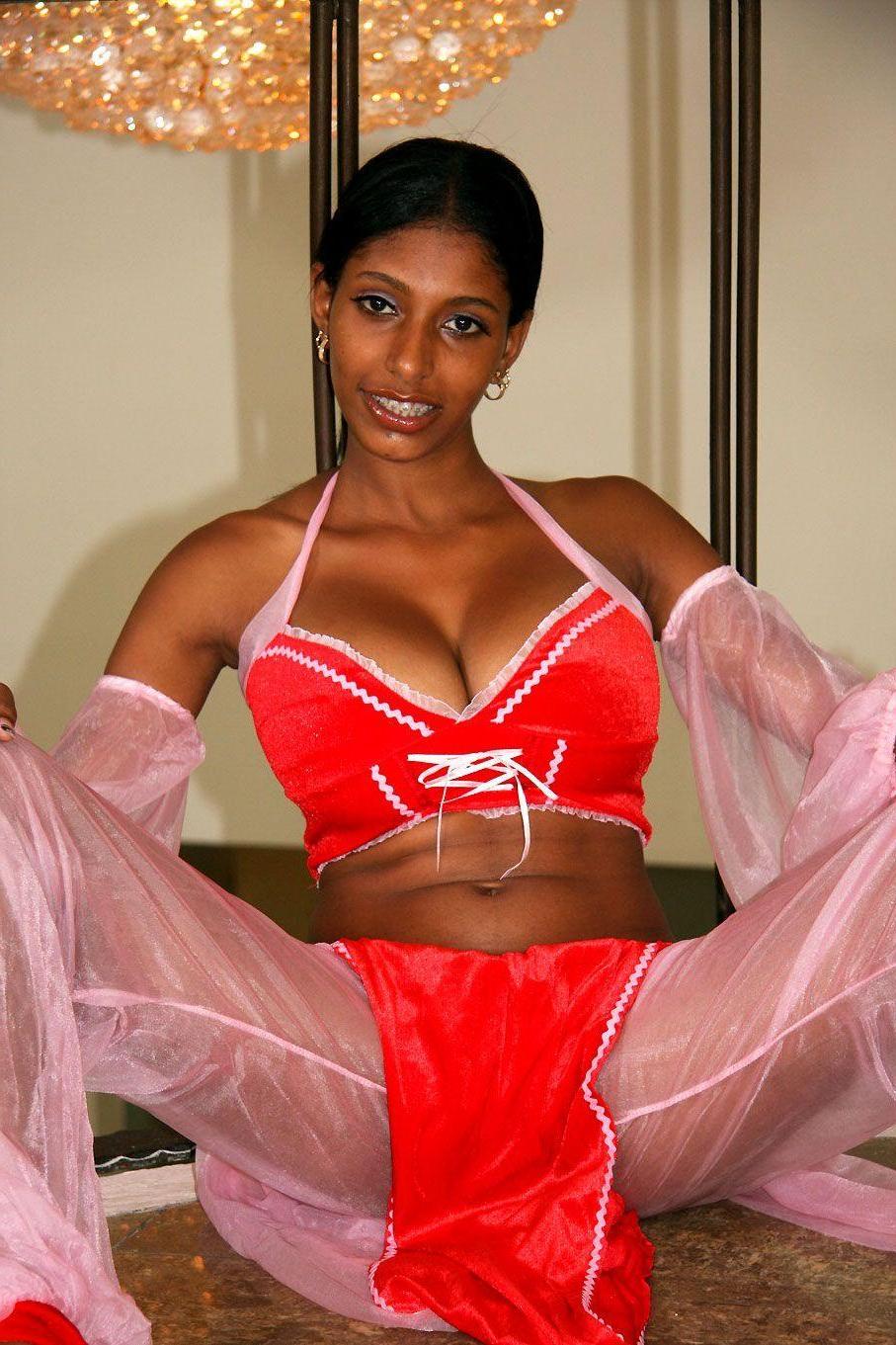 16P Pictures of teen girl Lil Chica all oiled up for your pleasure