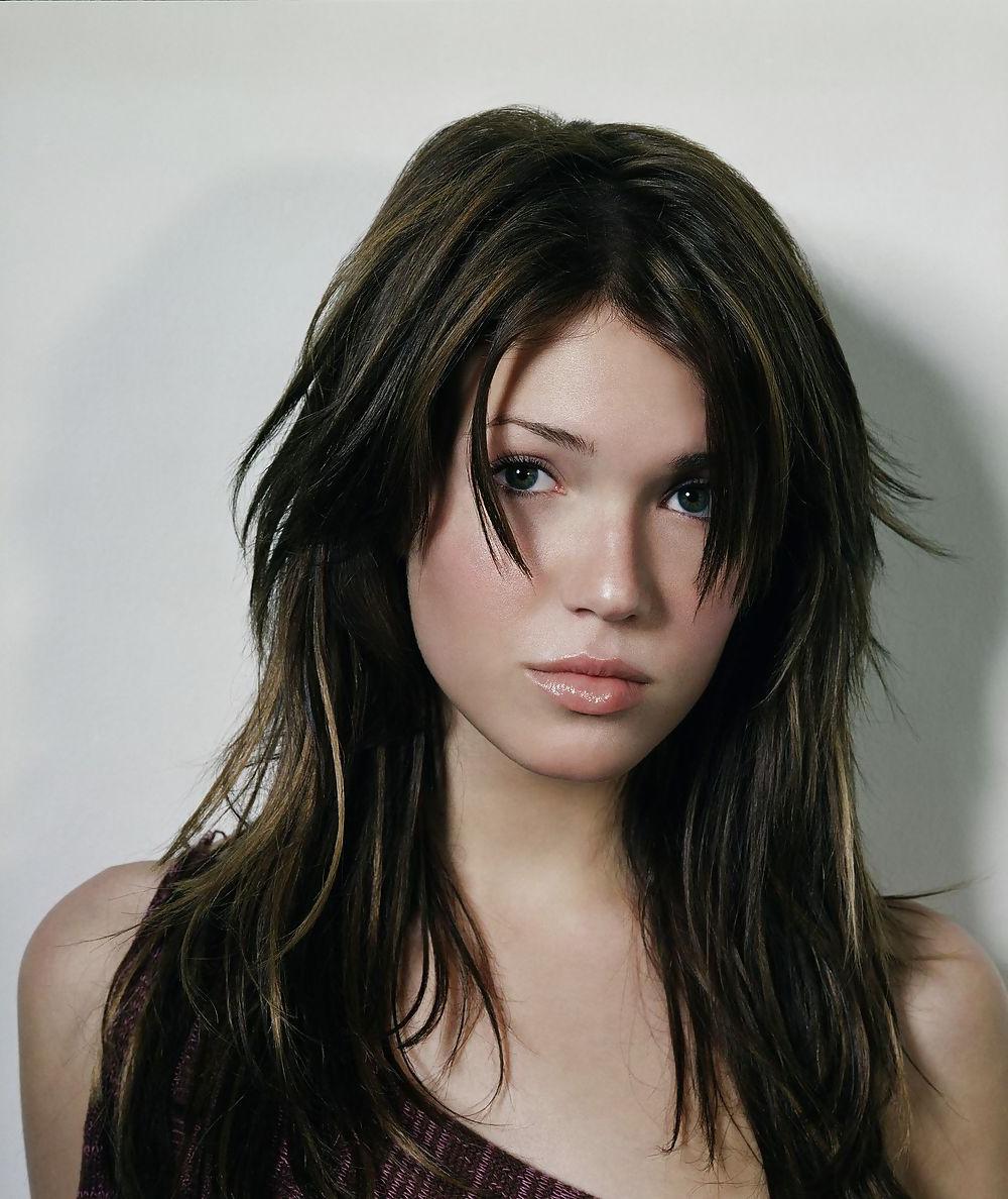 25P HQ Pretty Girls,By Blondelover.