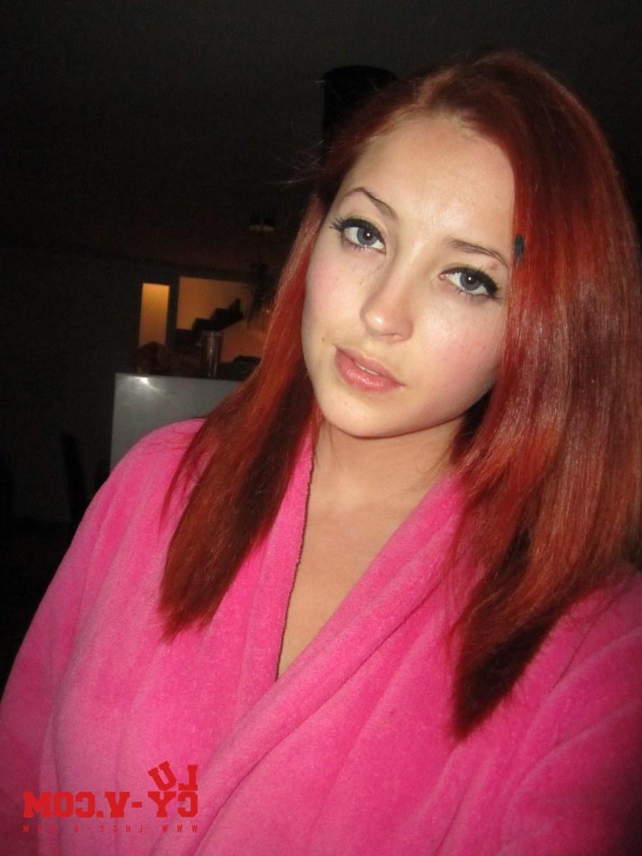 12P Lucy V peels off her bath robe and reveals her busty breasts