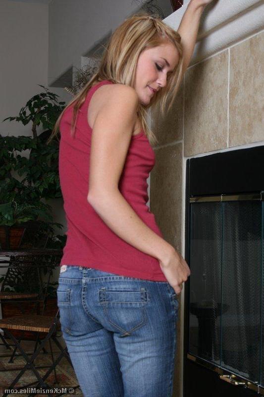 20P Pictures of teen girl McKenzie Miles stripping naked for you