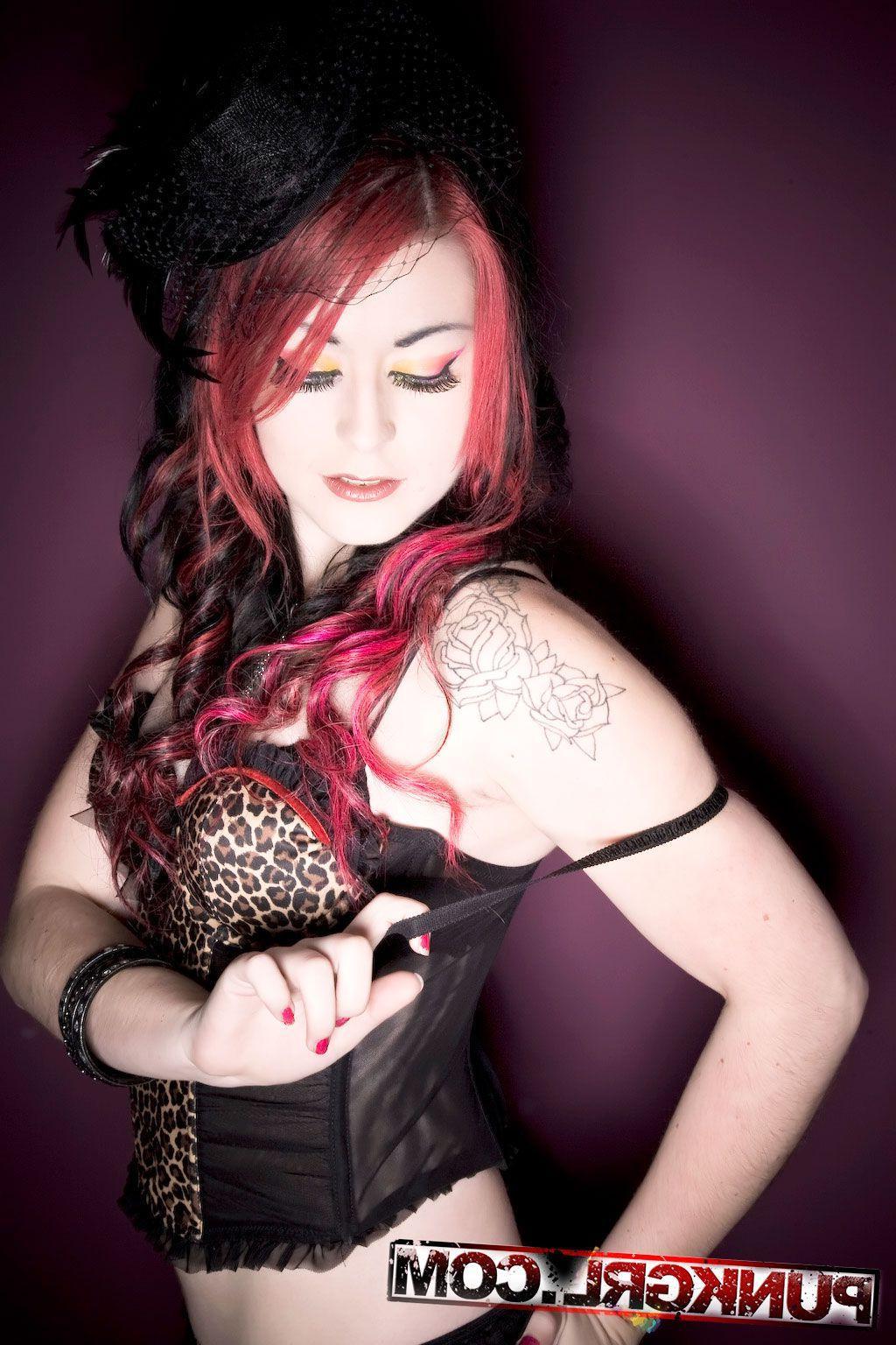 20P Pictures of punk girl Miss Kitty dressed as a sexy widow