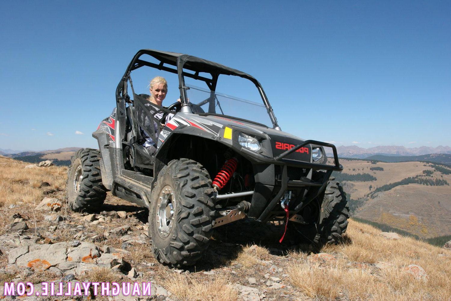 20P Blonde babe Naughty Allie gets naked while off-roading