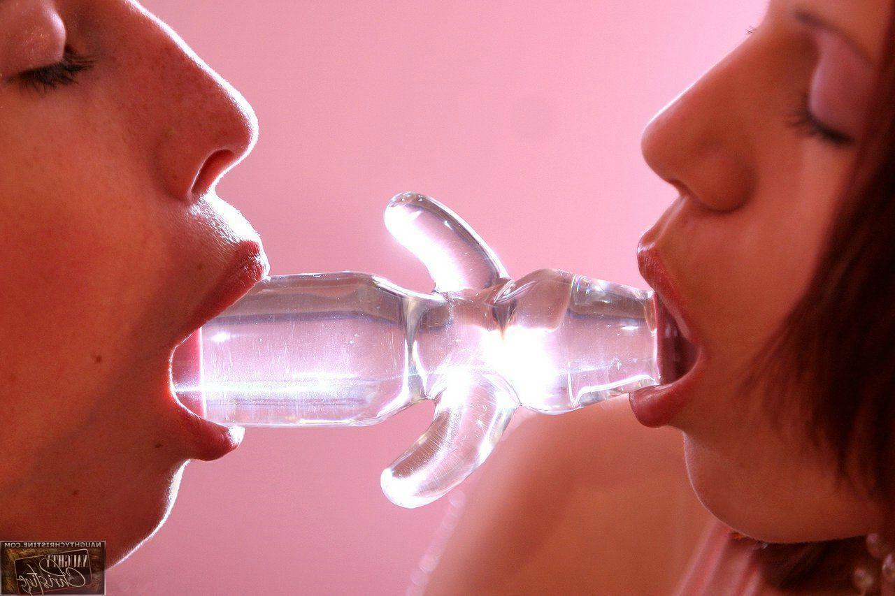 15P Pictures of Naughty Christine playing with her hot girlfriend