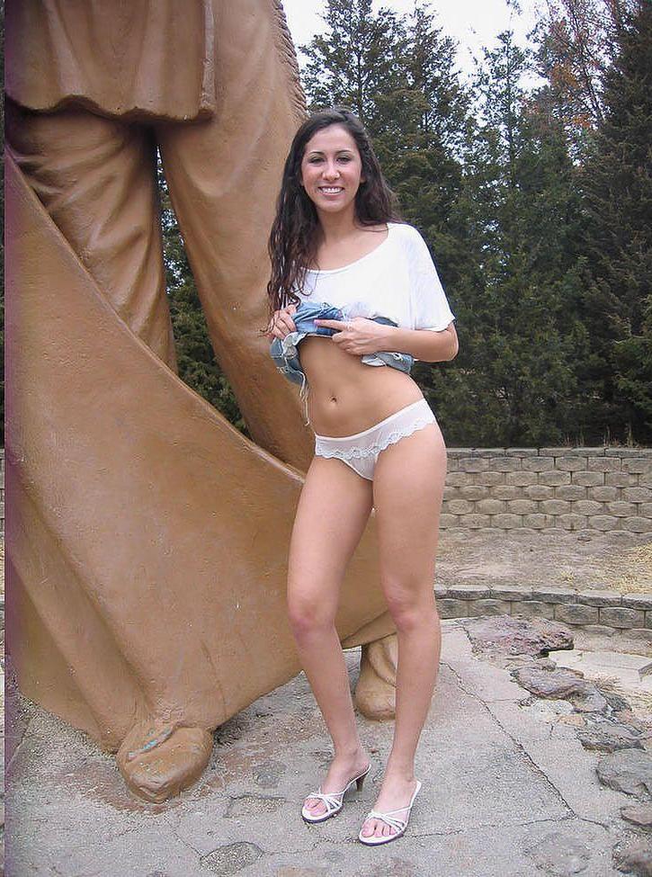 20P Pictures of teen Pretty Marie exposing herself outside