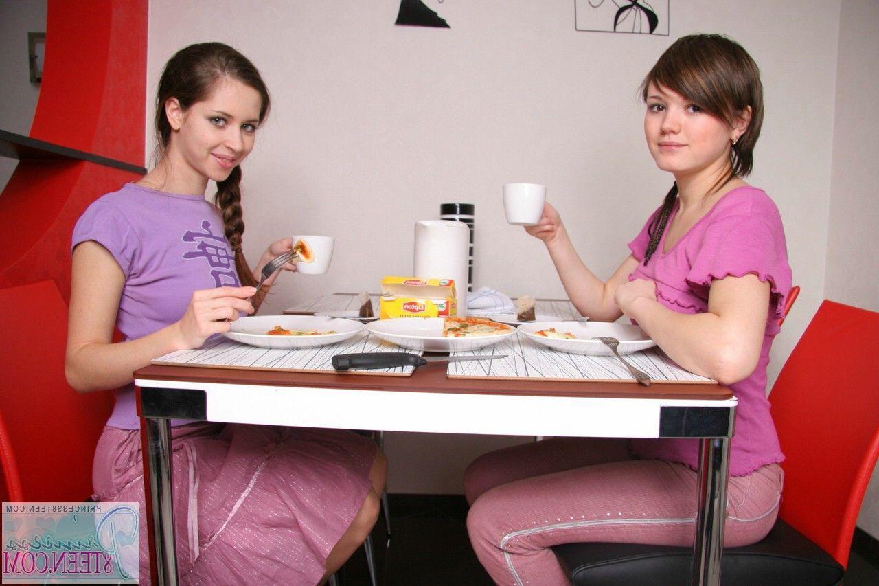 15P Pictures of Princess 8Teen getting nude with her girlfriend