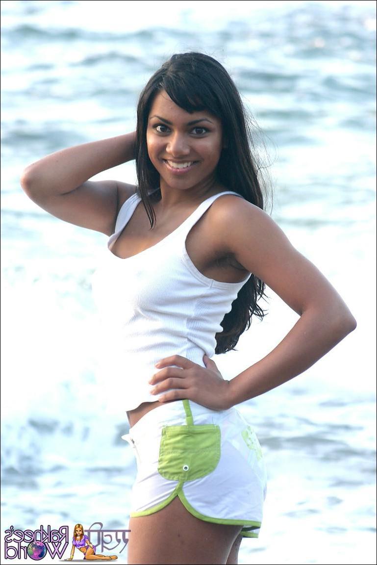 20P Pictures of teen girl Rakhee's World getting all wet for you
