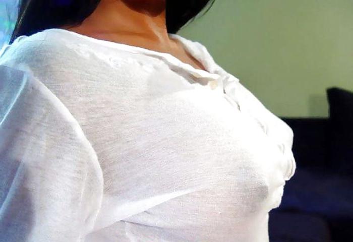 17P No bra!