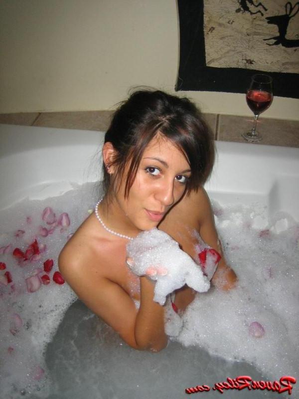 15P raven riley teen bath pictures