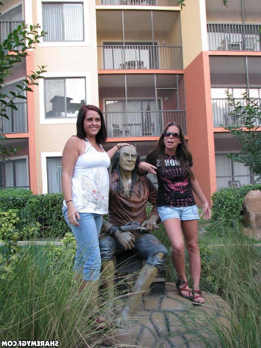 20P Roxy and her girlfriend share some naughty pics from their vacation