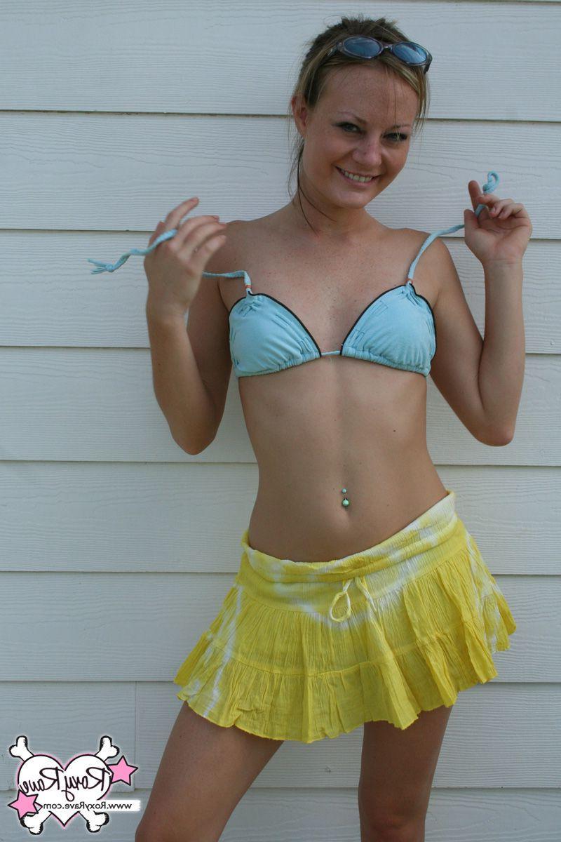 20P Pictures of teen star Roxy Rave getting topless outside