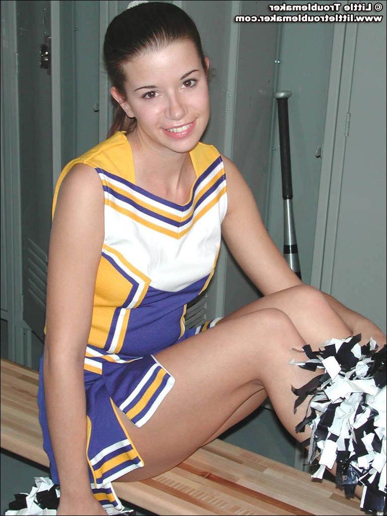 20P Pictures of teen model Little Troublemaker changing after cheerleading practice
