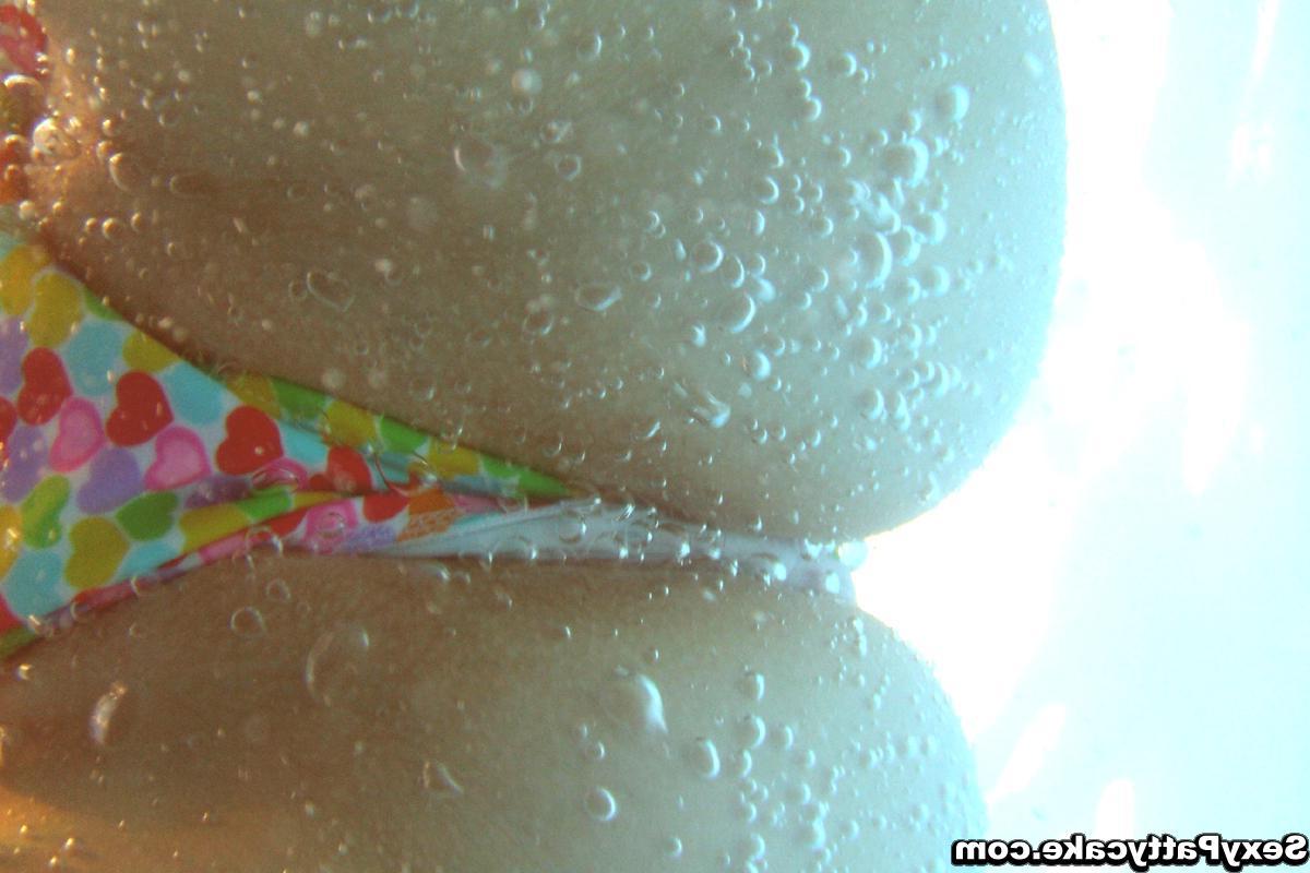 16P Blonde teen Pattycake flashes her bush in her tiny hearts bikini