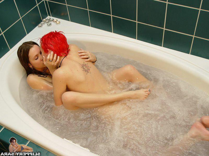 14P Pictures of teen Slippery Sara taking a bath with her girlfriend