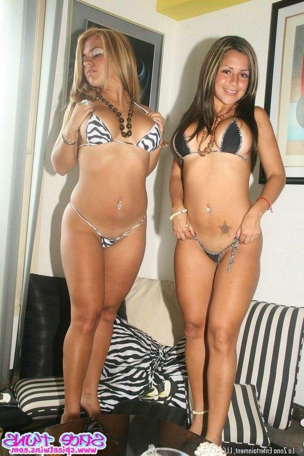 14P Pictures of teen girls The Spice Twins teasing in hot bikinis